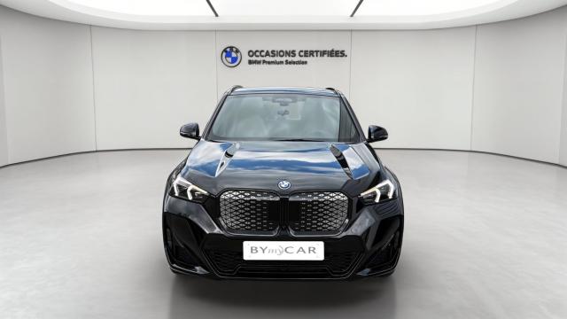 Bmw Ix1 image 5