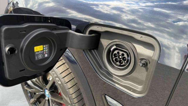 Bmw X5 image 6
