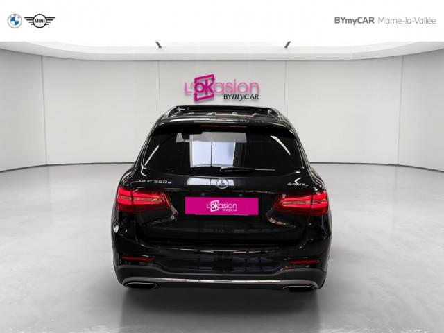 Mercedes Benz Glc image 9