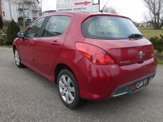 Peugeot 308 image 9