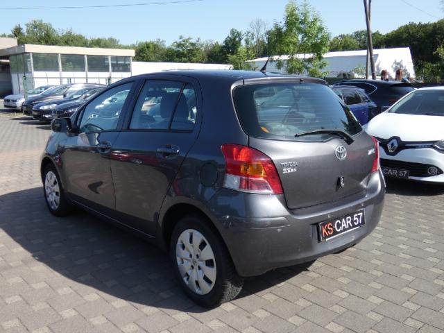 Toyota Yaris image 5