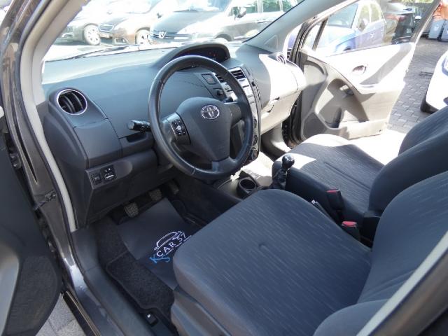 Toyota Yaris image 3