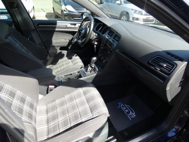 Volkswagen Golf image 8