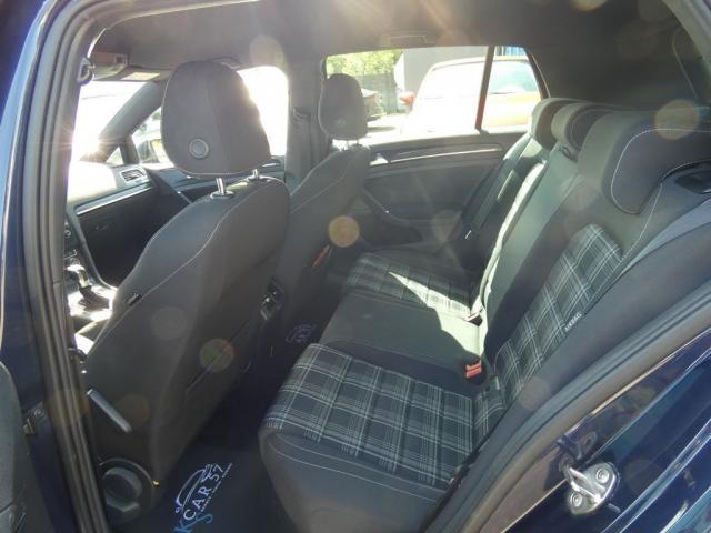 Volkswagen Golf image 7
