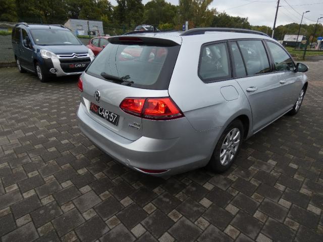 Volkswagen Golf image 4