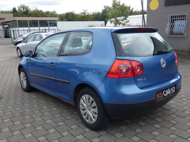 Volkswagen Golf image 8