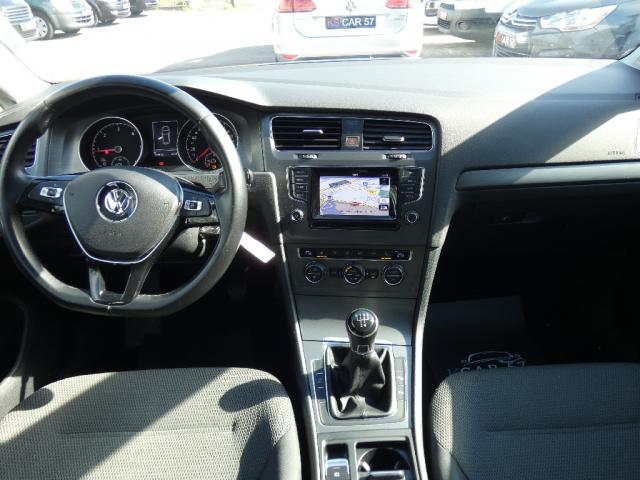 Volkswagen Golf image 8