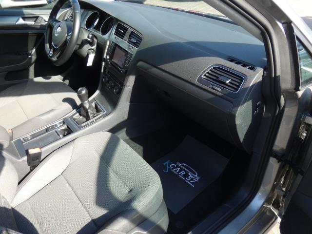 Volkswagen Golf image 1
