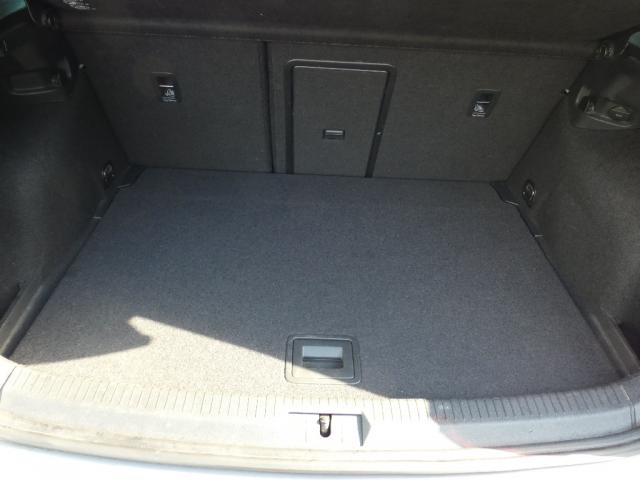 Volkswagen Golf image 3