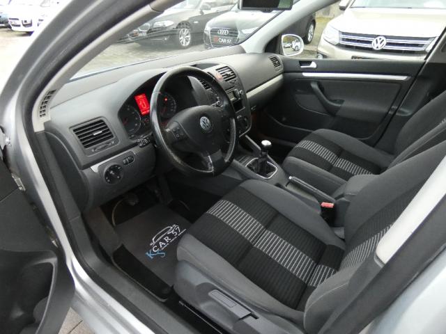 Volkswagen Golf image 8