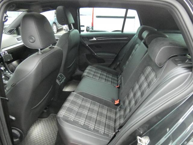 Volkswagen Golf image 5