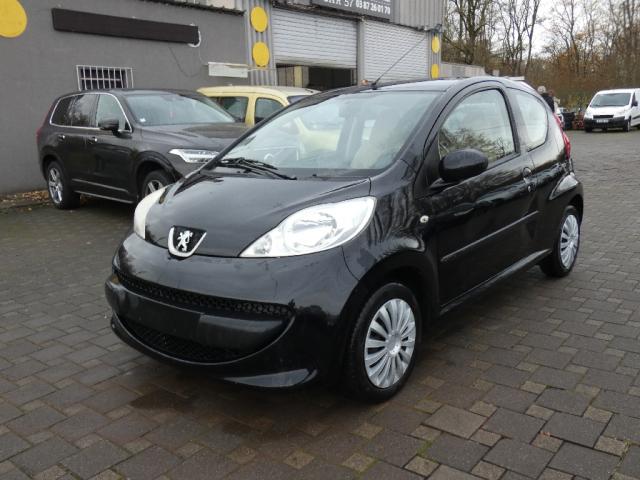 Peugeot 107 1.0 Essence 68cv Filou
