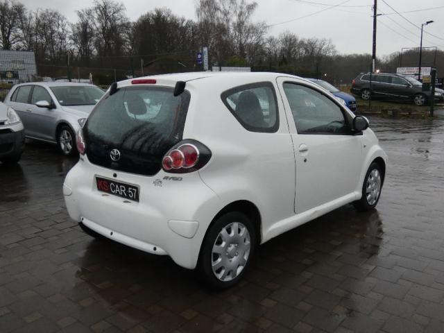 Toyota Aygo image 6