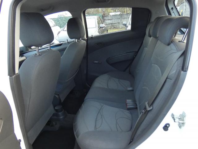 Chevrolet Spark image 5