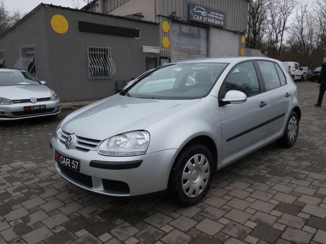 Volkswagen Golf 1.6 102 Trend