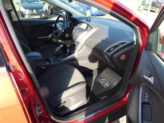 Ford Focus image 8
