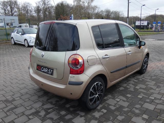 Renault Modus image 2