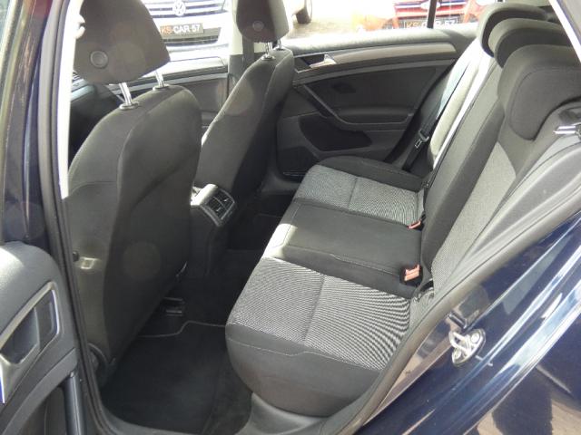 Volkswagen Golf image 7