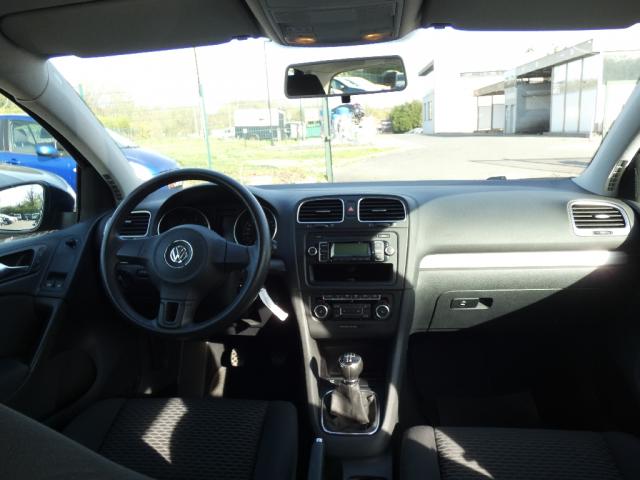 Volkswagen Golf image 8