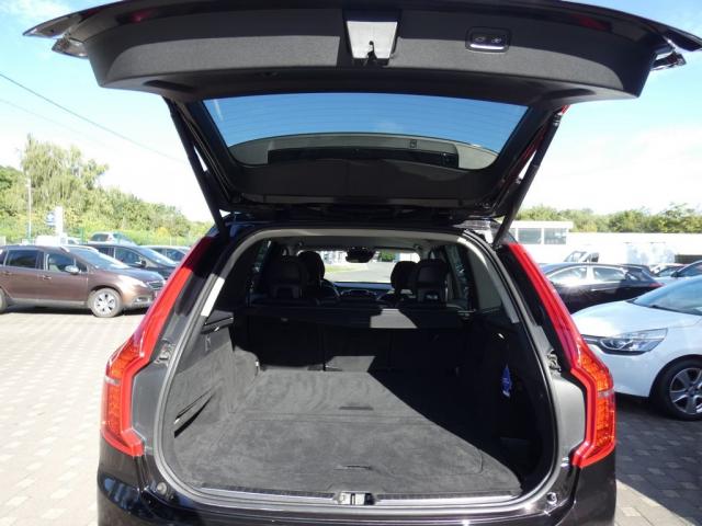 Volvo Xc90 image 4