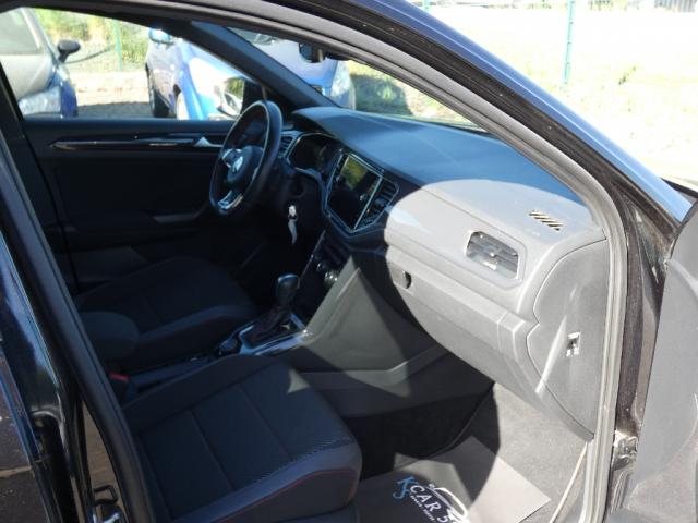 Volkswagen T-Roc image 4