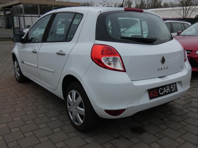 Renault Clio image 8