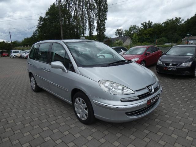 Peugeot 807 image 1