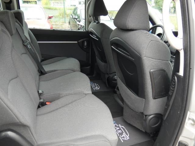Peugeot 807 image 4