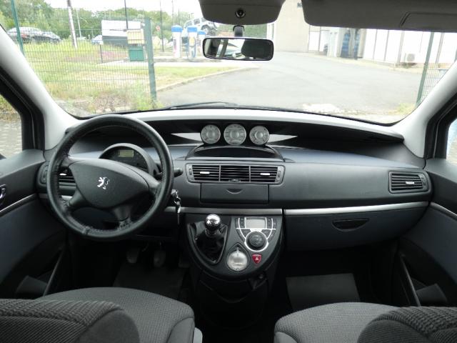 Peugeot 807 image 6