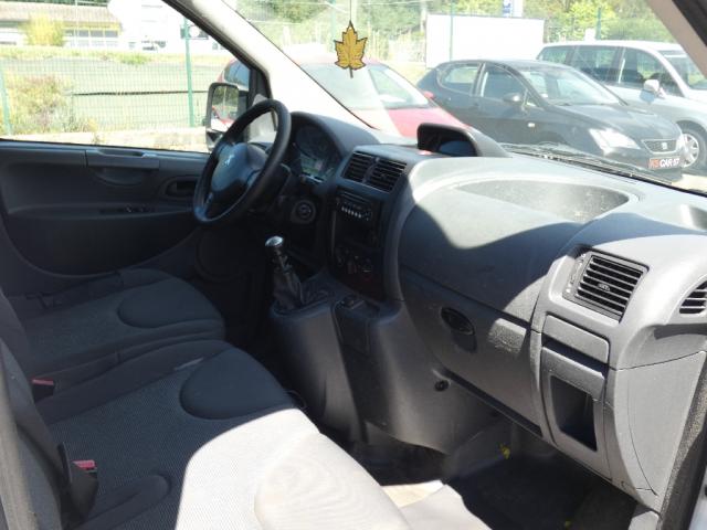 Peugeot Expert image 1