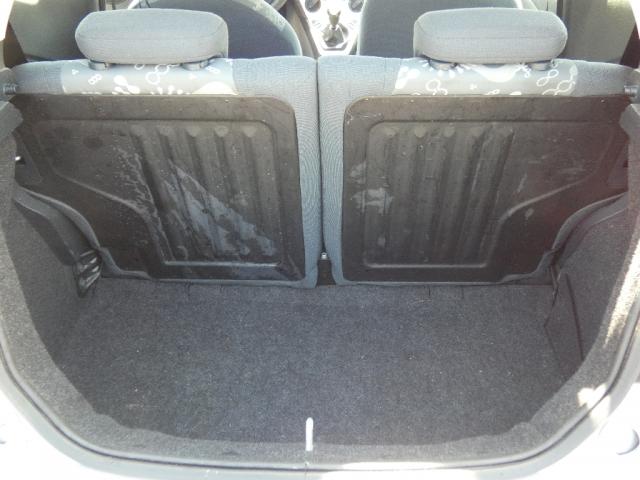 Ford Ka image 8
