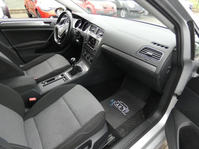 Volkswagen Golf image 2