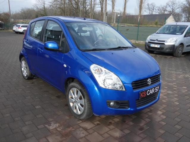 Suzuki Splash image 2