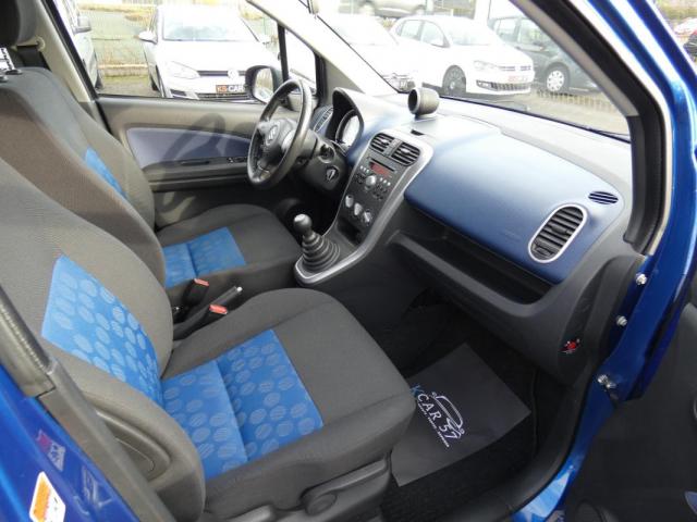 Suzuki Splash image 4