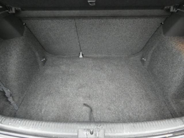Volkswagen Golf image 5
