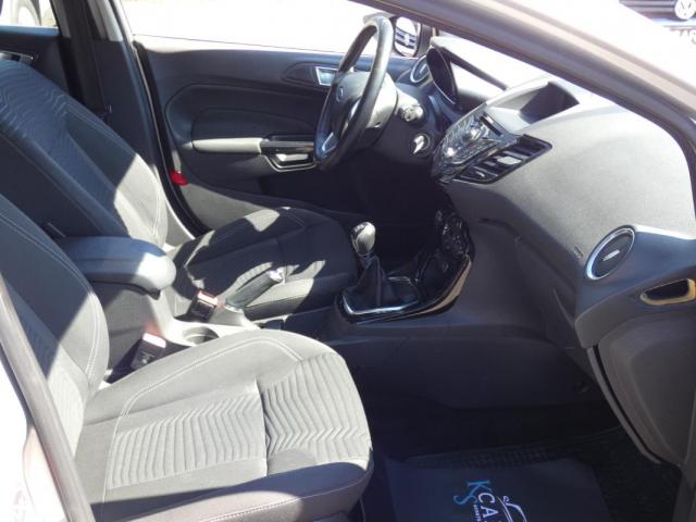 Ford Fiesta image 7