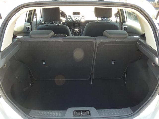 Ford Fiesta image 8