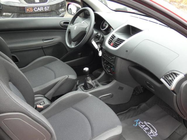 Peugeot 206+ image 2