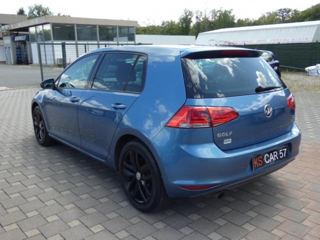 Volkswagen Golf image 3