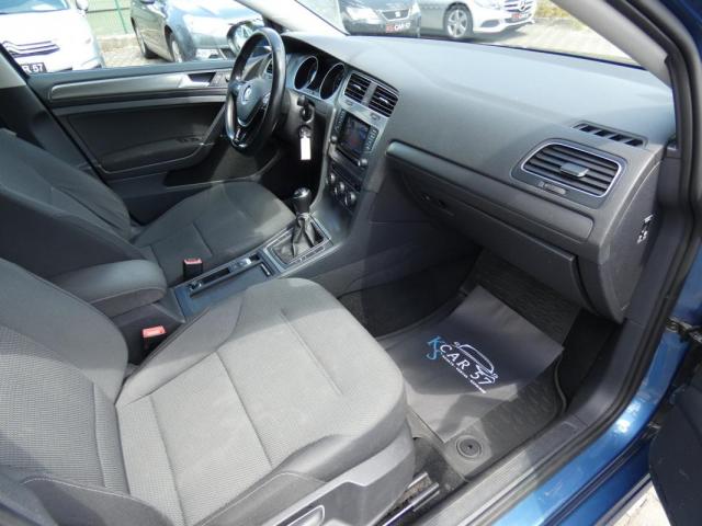 Volkswagen Golf image 8
