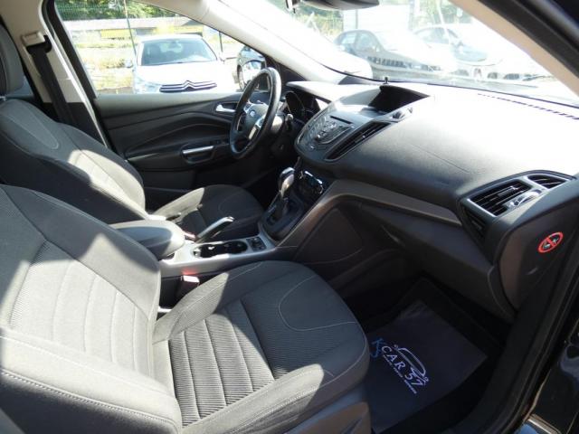 Ford Kuga image 1