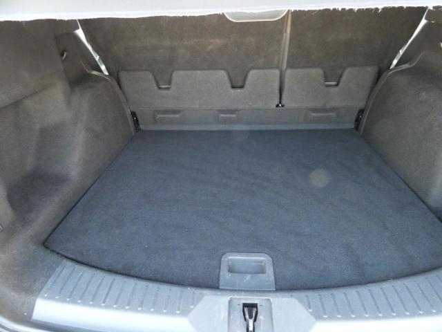 Ford Kuga image 3