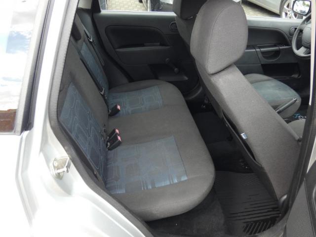 Ford Fiesta image 7