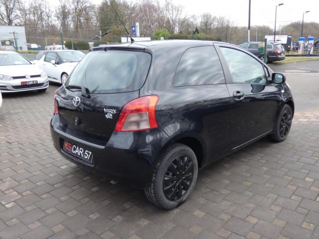 Toyota Yaris image 6