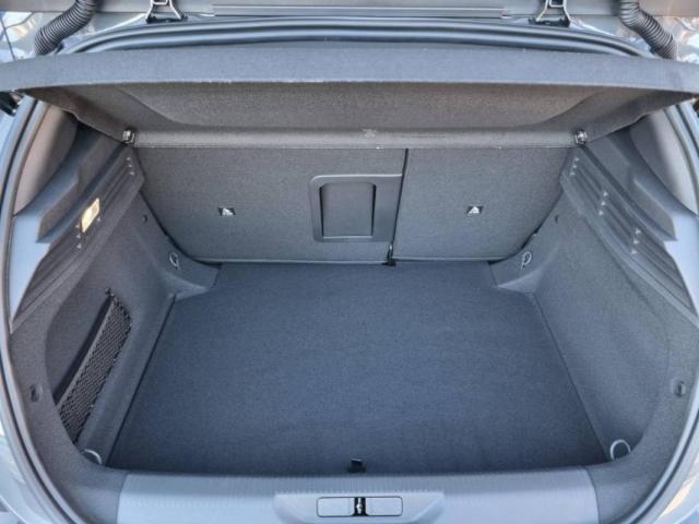 Peugeot 308 image 9
