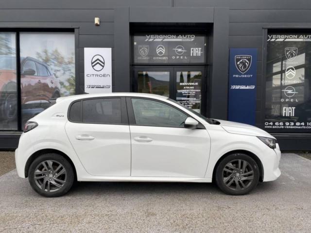 Peugeot 208 image 6