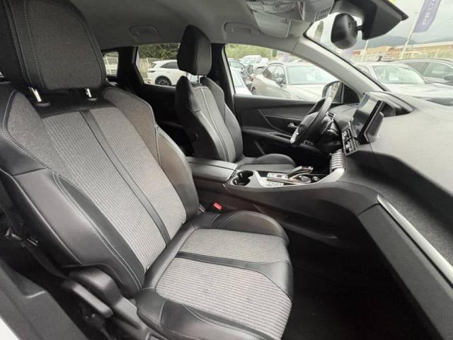 Peugeot 3008 image 7