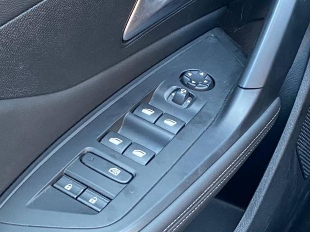 Peugeot 308 image 6