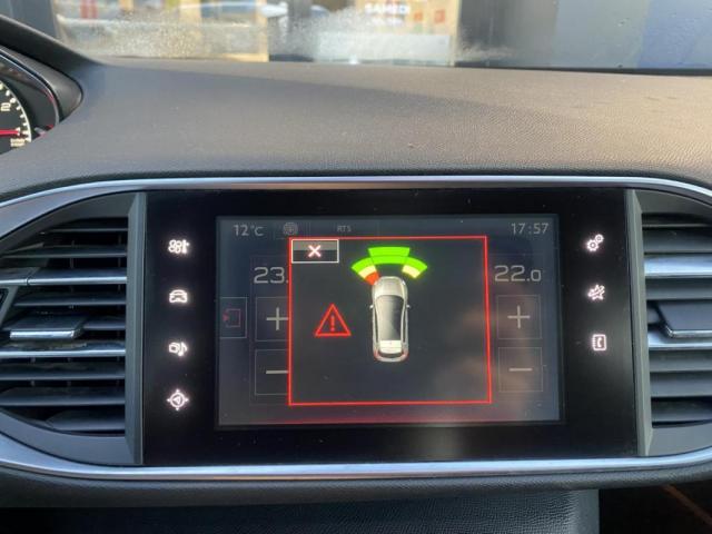 Peugeot 308 image 8