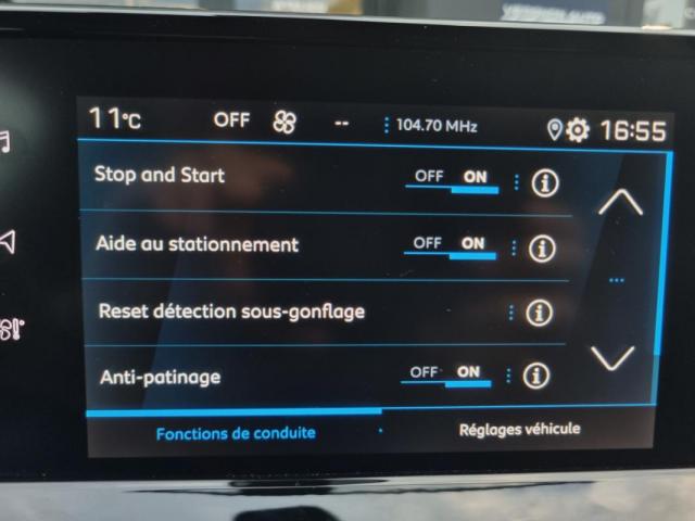 Peugeot 2008 image 2